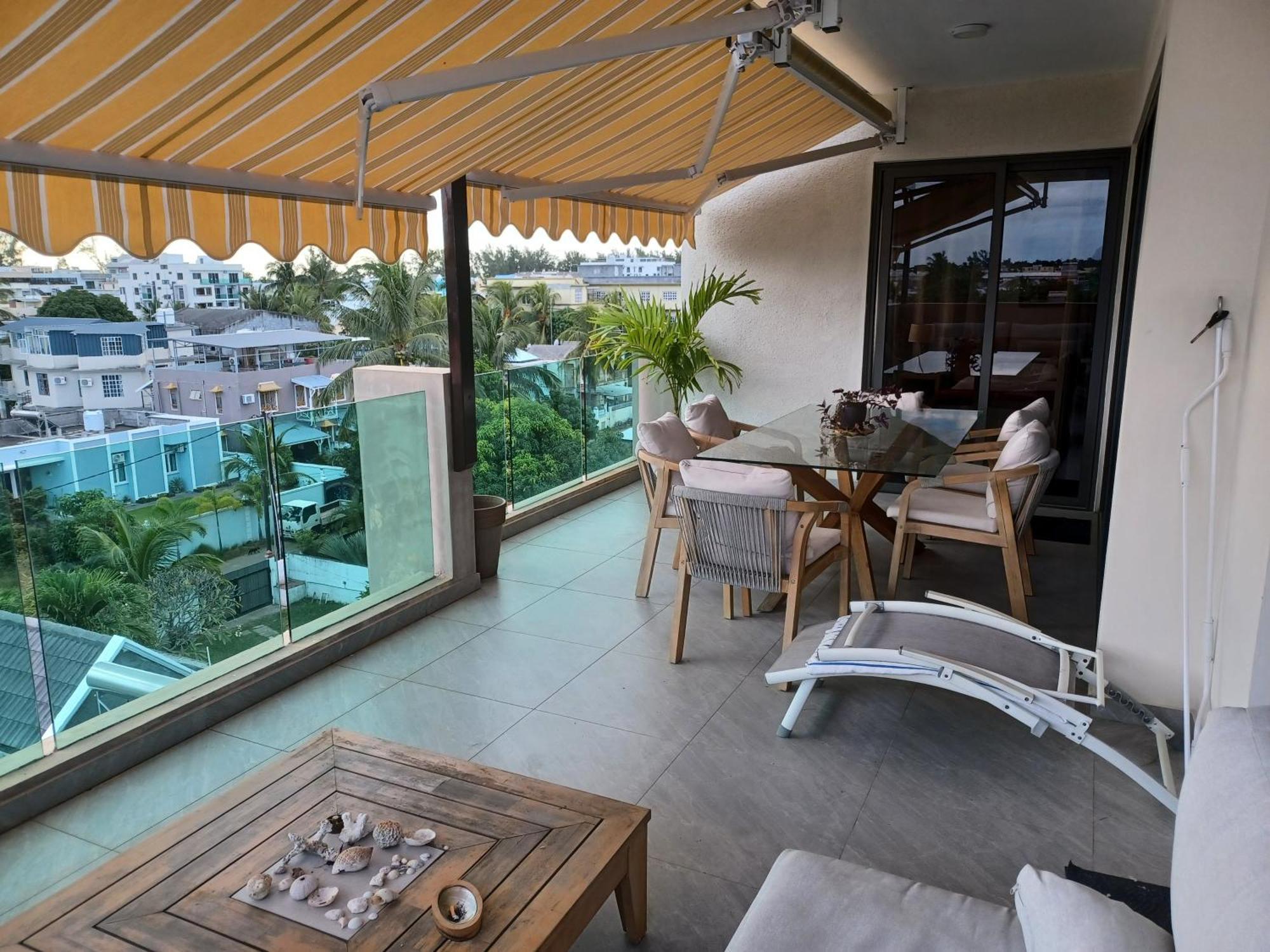 Splendide Penthouse Vue Mer A 5 Mn A Pied De La Plage Flic-en-Flacq Buitenkant foto